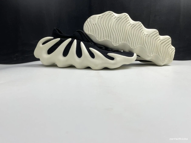 H68049 450 Yeezy Cloud Adidas Black 0815